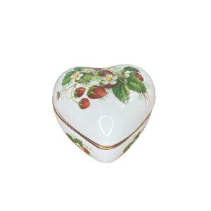 Vgt Hammersley Heart Shaped Hand-painted Bone China Trinket Box Strawberries